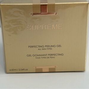 Supreme Perfecting Peeling Gel All Skin Types 60ml/2.04 Fl. oz New Sealed